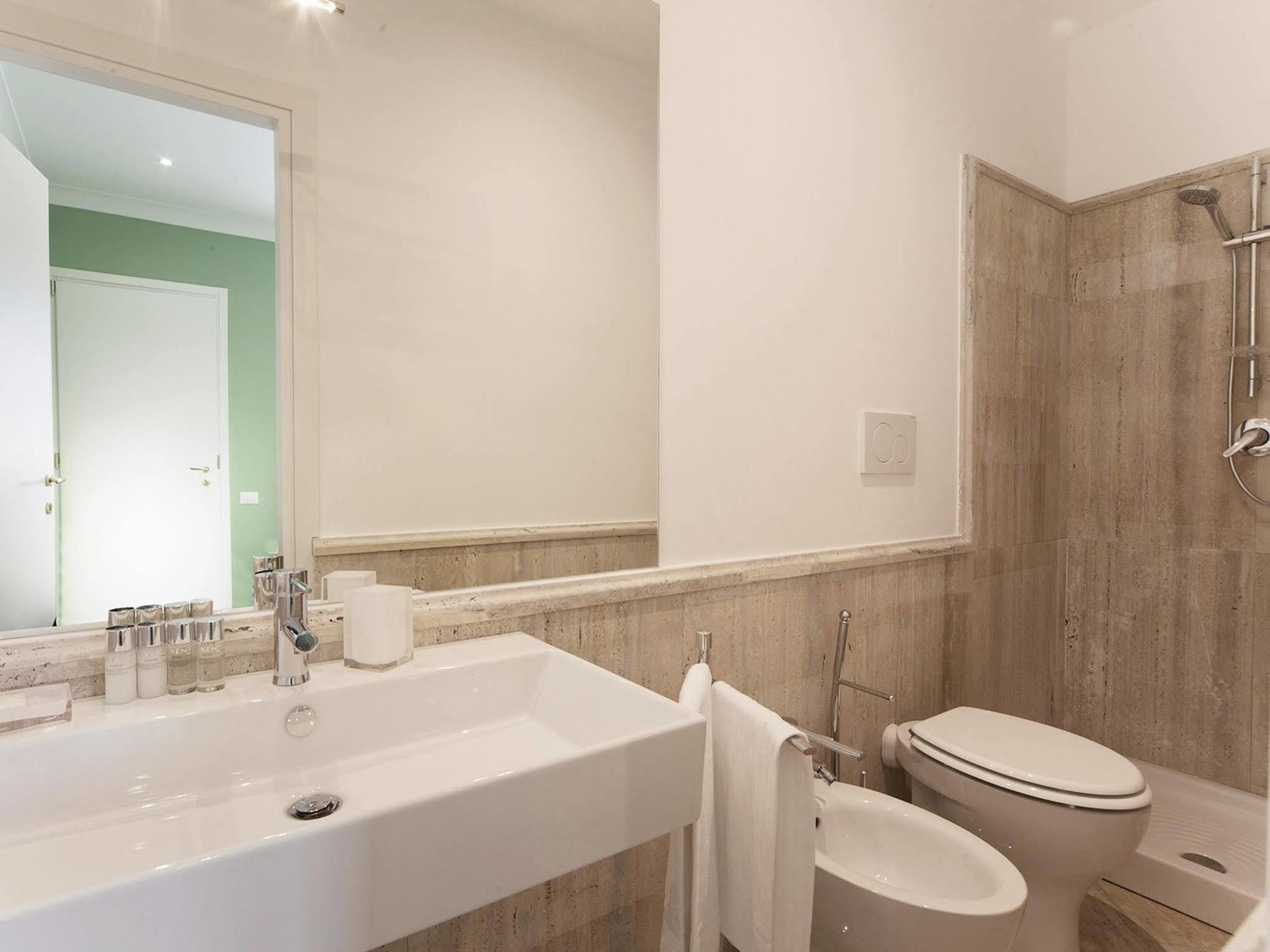The One Prati Rooms Rom Exterior foto
