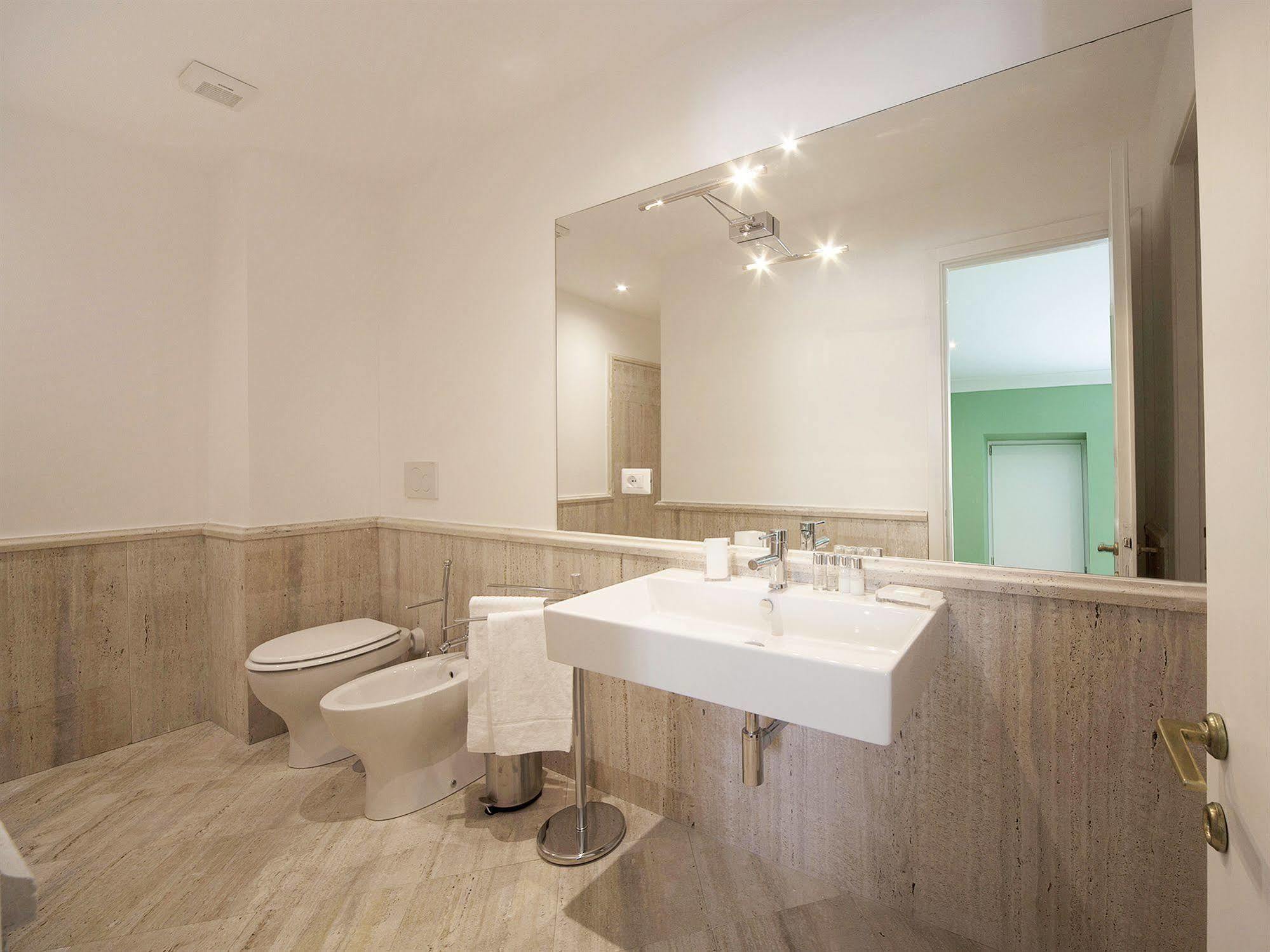 The One Prati Rooms Rom Exterior foto